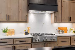 109 Strawberry Ln, Georgetown, TX 78628 - Photo 8