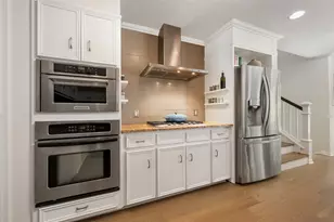 8400 Mesa Doble Ln, Austin, TX 78759 - Photo 10