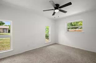 2109 Brandywine Ln, Austin, TX 78727 - Photo 14