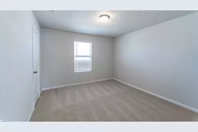 303 Ravens Crest Drive, Hutto, TX 78634 - Photo 8