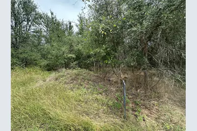 107 Halawa Court, Bastrop, TX 78602 - Photo 2