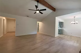 2107 Whispering Dr, Round Rock, TX 78664 - Photo 2