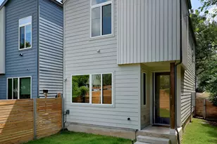 814 N Bluff Dr, Austin, TX 78745 - Photo 2