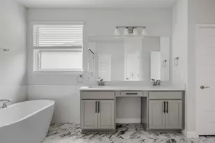 8512 Dongan Dr, Austin, TX 78744 - Photo 16