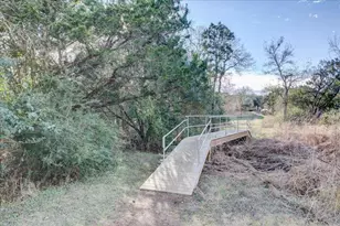 12212 Tawny Farms Rd, Austin, TX 78748 - Photo 32