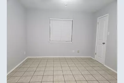 2305 Cottonwood Drive #B, Georgetown, TX 78628 - Photo 18