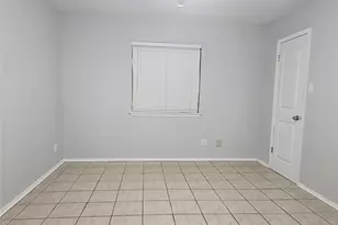 2305 Cottonwood Dr, Georgetown, TX 78628 - Photo 18