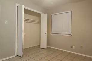 2305 Cottonwood Dr, Georgetown, TX 78628 - Photo 16