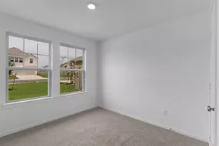 13804 Ryan Range Ln, Elgin, TX 78621 - Photo 4