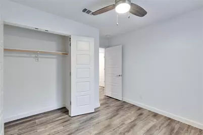 2909 Burning Oak Drive, Austin, TX 78704 - Photo 14