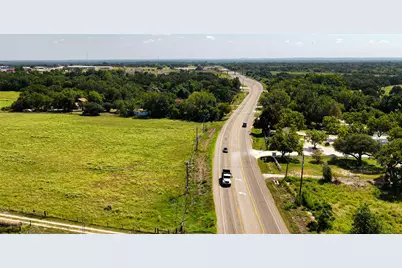 1331 E Cameron Avenue, Rockdale, TX 76567 - Photo 16