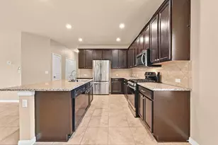 534 Purple Martin Ave, Kyle, TX 78640 - Photo 2