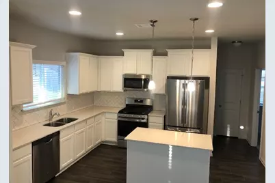 10104 Forest Grove Drive, Austin, TX 78747 - Photo 4