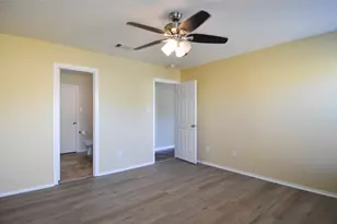 107 Adamae Ln, Hutto, TX 78634 - Photo 14