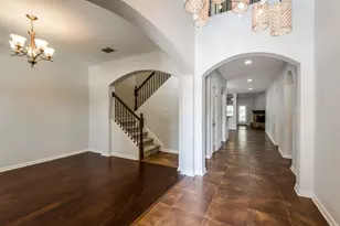 628 Bottle Brush Dr, Kyle, TX 78640 - Photo 2