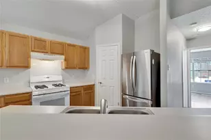 1403 Gulf Way, Round Rock, TX 78665 - Photo 4