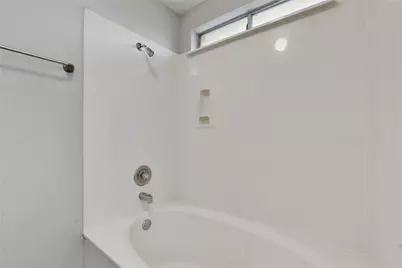 1403 Gulf Way, Round Rock, TX 78665 - Photo 16