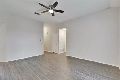 1403 Gulf Way, Round Rock, TX 78665 - Photo 10
