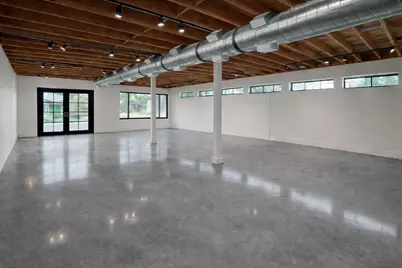 2113 E Cesar Chavez Street, Austin, TX 78702 - Photo 1