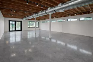 2113 E Cesar Chavez St, Austin, TX 78702 - Photo 1