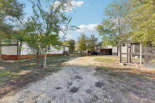 1777 Fox Ln, Lockhart, TX 78644 - Photo 28