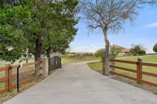 733 and 701 Dawn View, Dripping Springs, TX 78620 - Photo 36