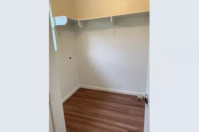 516 San Saba Street, Lockhart, TX 78644 - Photo 10