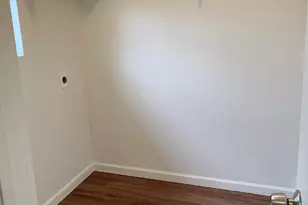 516 San Saba St, Lockhart, TX 78644 - Photo 10