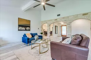 11146 Pinehurst Dr, Austin, TX 78747 - Photo 8