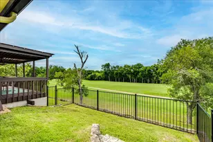 11146 Pinehurst Dr, Austin, TX 78747 - Photo 4
