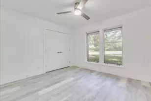 11146 Pinehurst Dr, Austin, TX 78747 - Photo 16