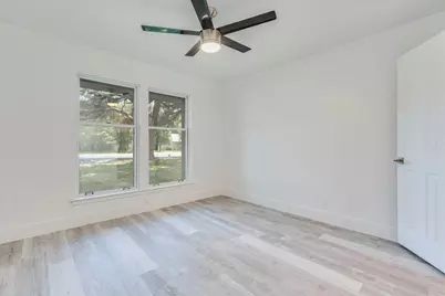 11146 Pinehurst Drive, Austin, TX 78747 - Photo 20