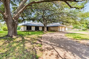 11146 Pinehurst Dr, Austin, TX 78747 - Photo 34
