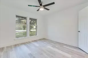11146 Pinehurst Dr, Austin, TX 78747 - Photo 20