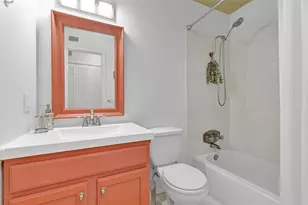 3018 S 1st St, Austin, TX 78704 - Photo 16