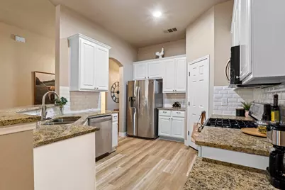 1020 Portchester Castle Path, Pflugerville, TX 78660 - Photo 12