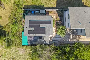 706 Short Kemp St, Austin, TX 78741 - Photo 32