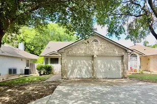 9106 Wellesley Dr, Austin, TX 78754 - Photo 1
