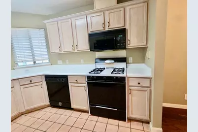 9106 Wellesley Drive, Austin, TX 78754 - Photo 6