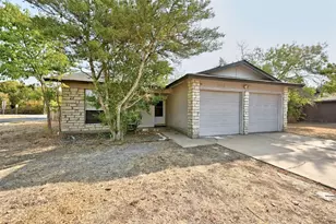 3910 Tamil St, Austin, TX 78749 - Photo 2