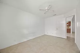 8711 Pineridge Dr, Austin, TX 78729 - Photo 16