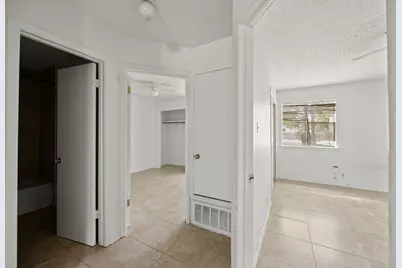 8711 Pineridge Drive, Austin, TX 78729 - Photo 14