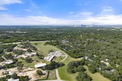 7505 Forest Wood Road, Austin, TX 78745 - Photo 36