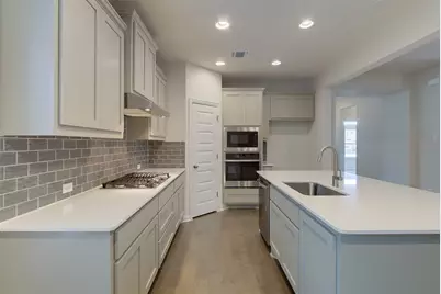 8729 Belknap Road, Austin, TX 78747 - Photo 12