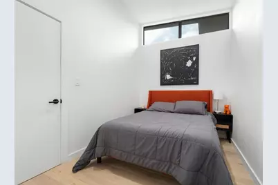 400 E 30th Street #200, Austin, TX 78705 - Photo 14