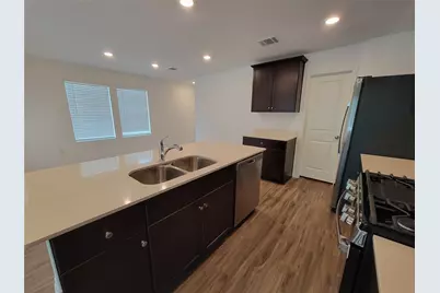 12109 Short Leaf Path, Del Valle, TX 78617 - Photo 12