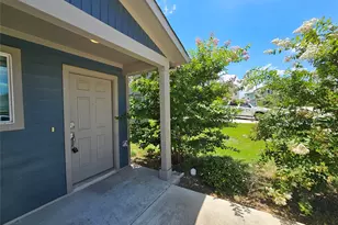12109 Short Leaf Path, Del Valle, TX 78617 - Photo 2