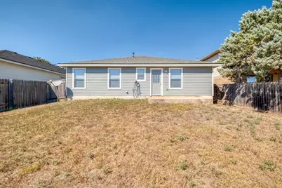 17901 Violet Lane, Elgin, TX 78621 - Photo 10