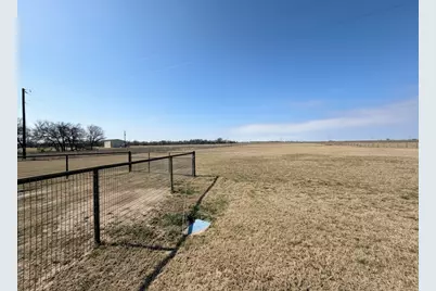 4622 County Road 429, Rockdale, TX 76567 - Photo 6