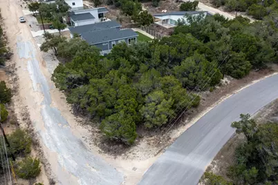 8601 Big Horn Circle, Lago Vista, TX 78645 - Photo 20